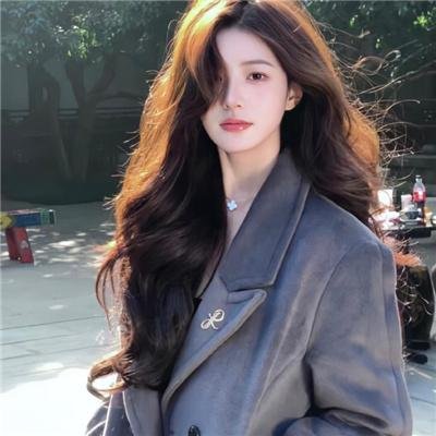 哈瓦，玛里亚姆，阿伊莎